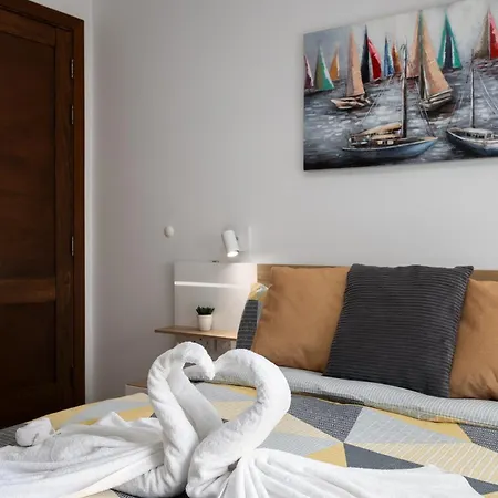 Blue Hues Lägenhet *