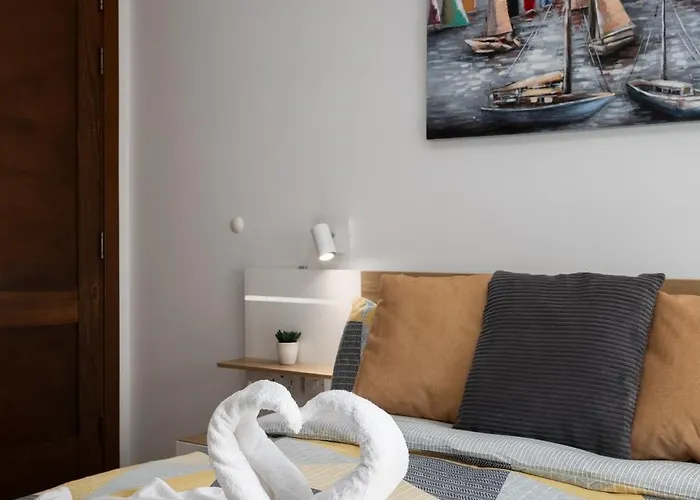 Blue Hues 아파트 *